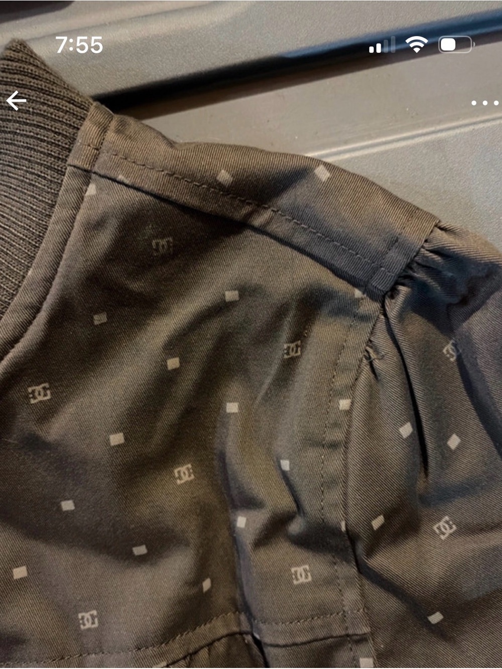 DC lightweight jacket zip up - Picture 5 of 6